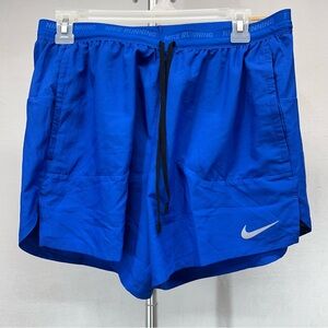 Nike Stride 5” length standard fit Royal Blue Athletic Shorts Medium